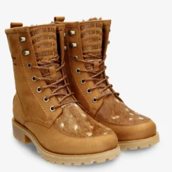 Altea Igloo Botas de piel con forro interior de pelo natural.