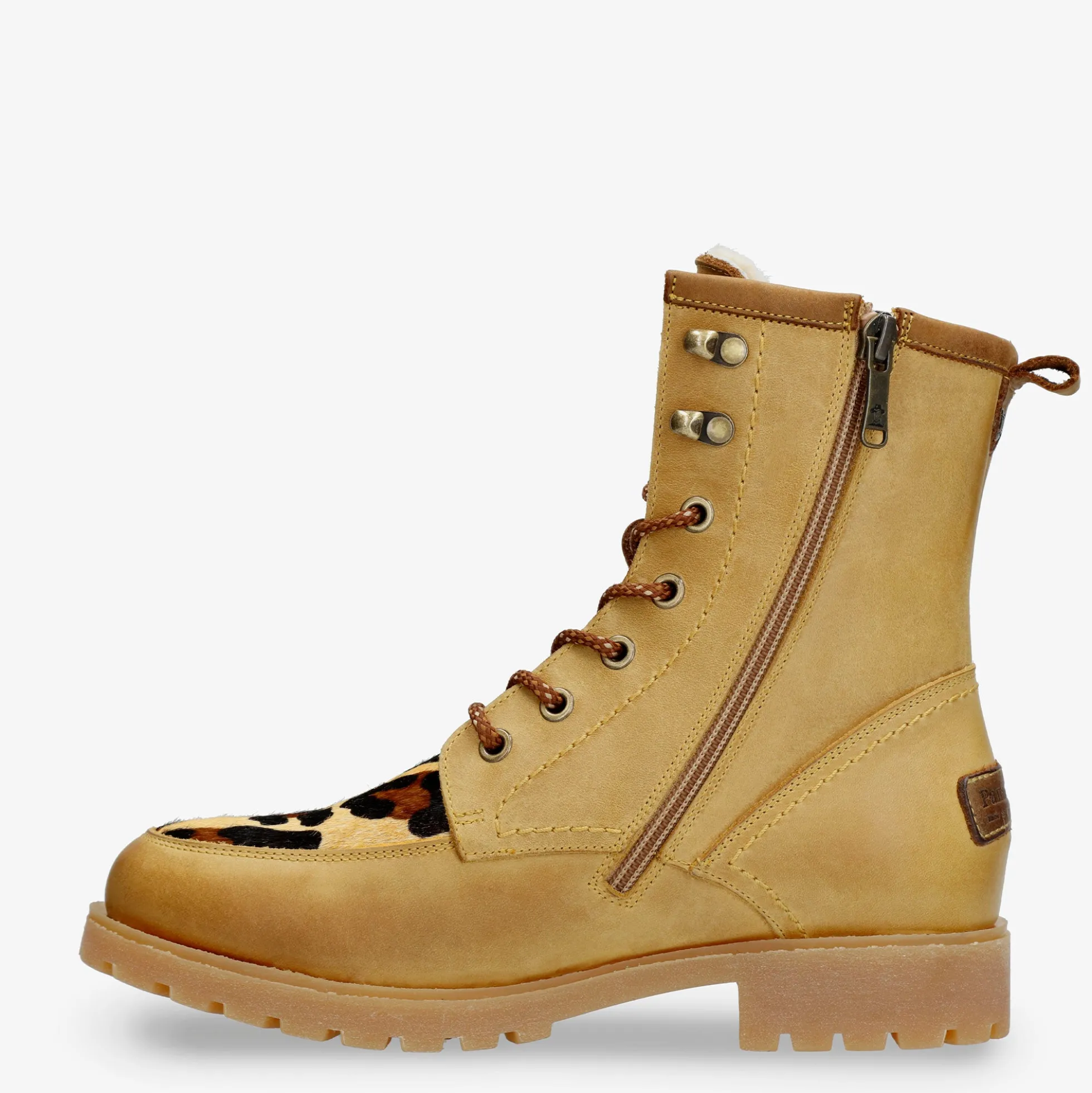 Altea Igloo Botas de piel con forro interior de pelo natural.