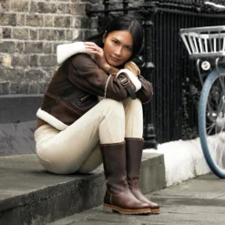 Bambina Botas de piel con forro interior de pelo.