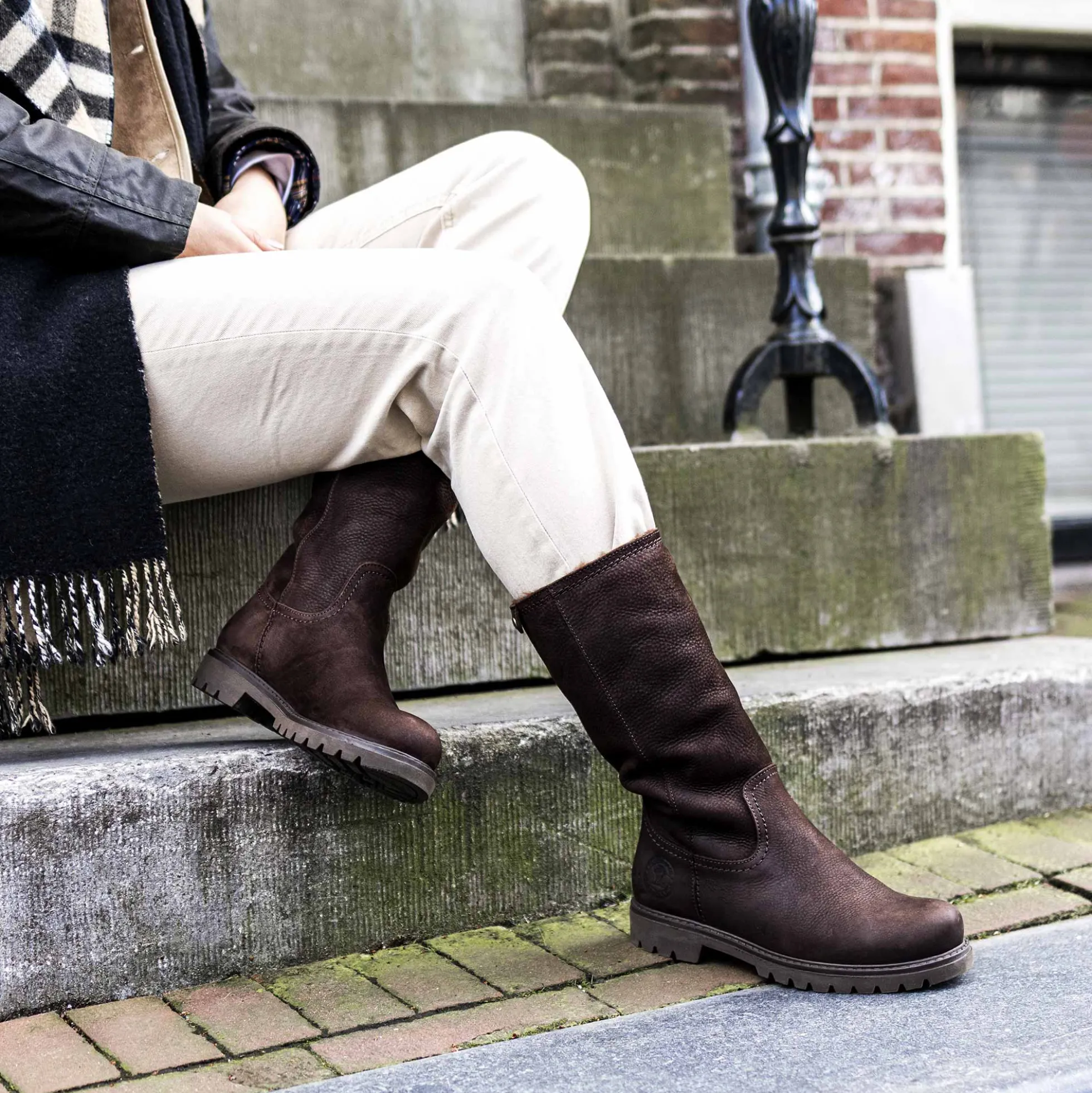 Bambina Botas de piel con forro interior de pelo.