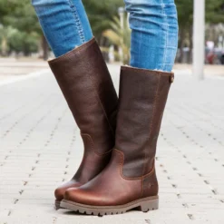 Bambina Botas de piel con forro interior de pelo.