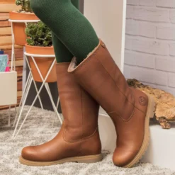 Bambina Igloo Botas de piel con forro interior de pelo natural.