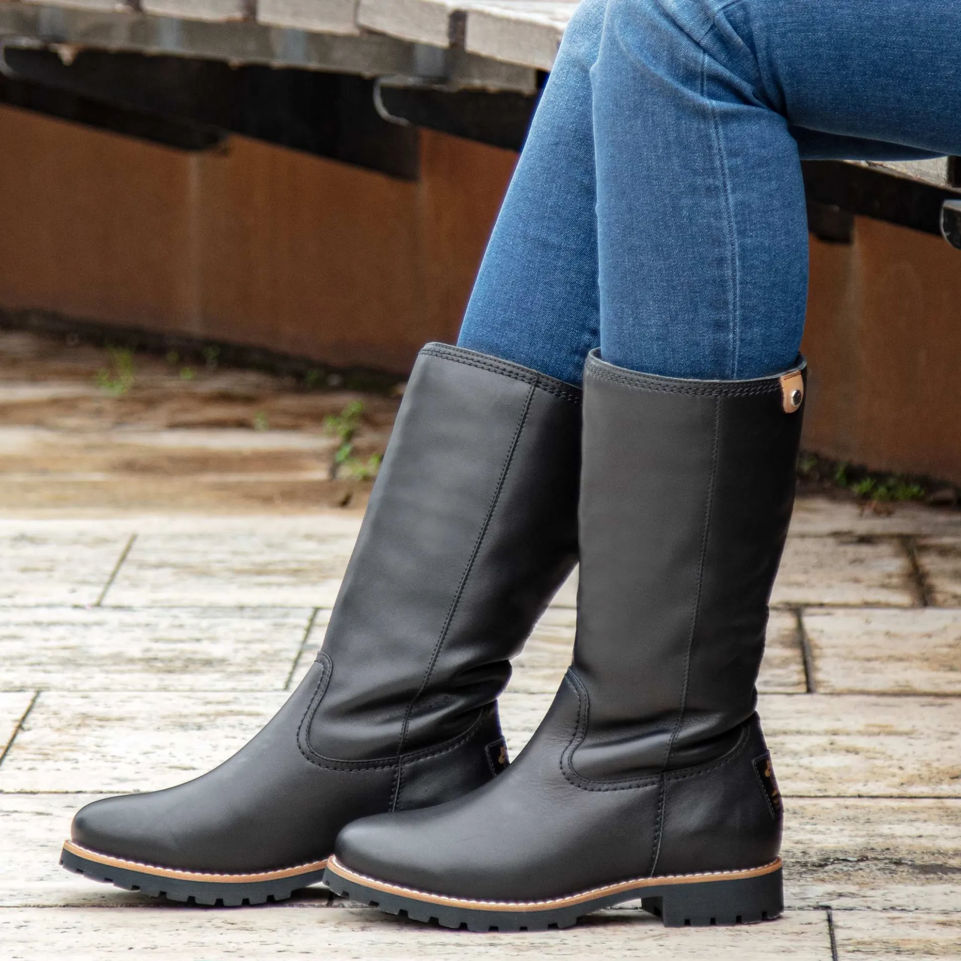 Bambina Igloo Trav Botas de piel con forro interior de pelo natural.