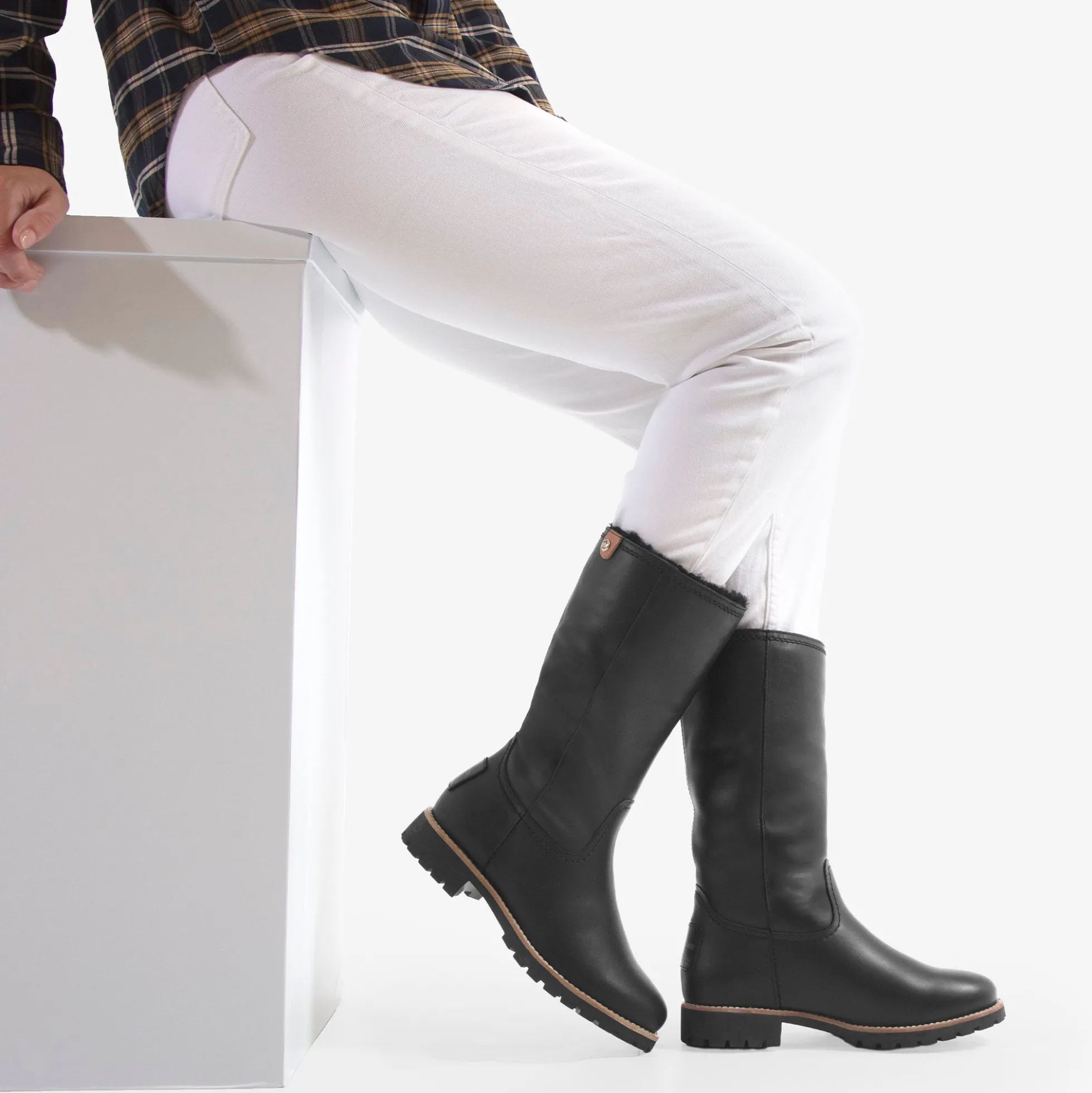 Bambina Igloo Trav Botas de piel con forro interior de pelo natural.