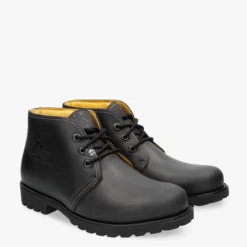 Bota Panama Botín de piel con forro interior de piel.