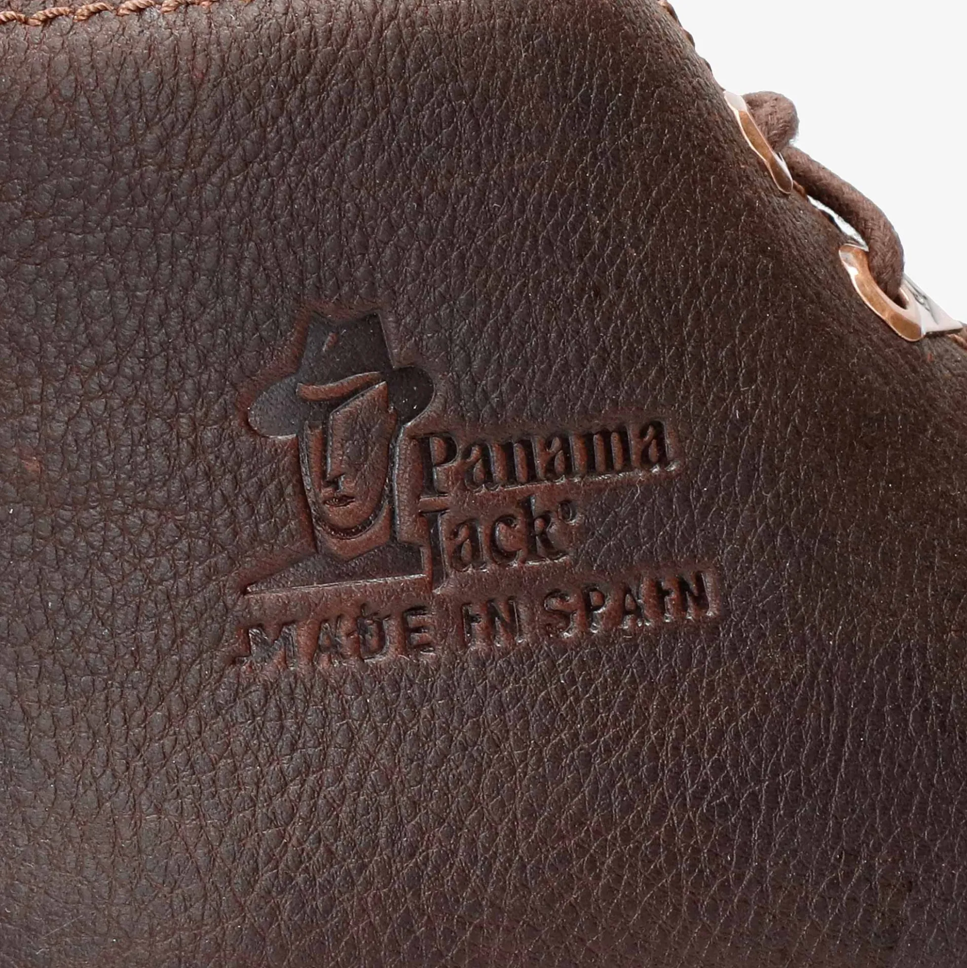 Bota Panama Botín de piel con forro interior de piel.