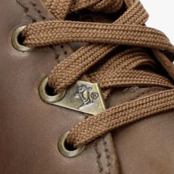 Bota Panama Igloo Botín de piel con forro interior de pelo natural.