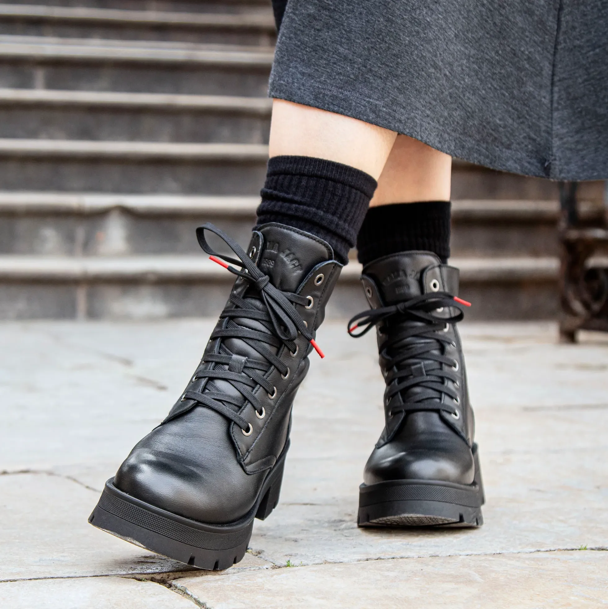 Clementine Botas de piel con forro interior de piel.