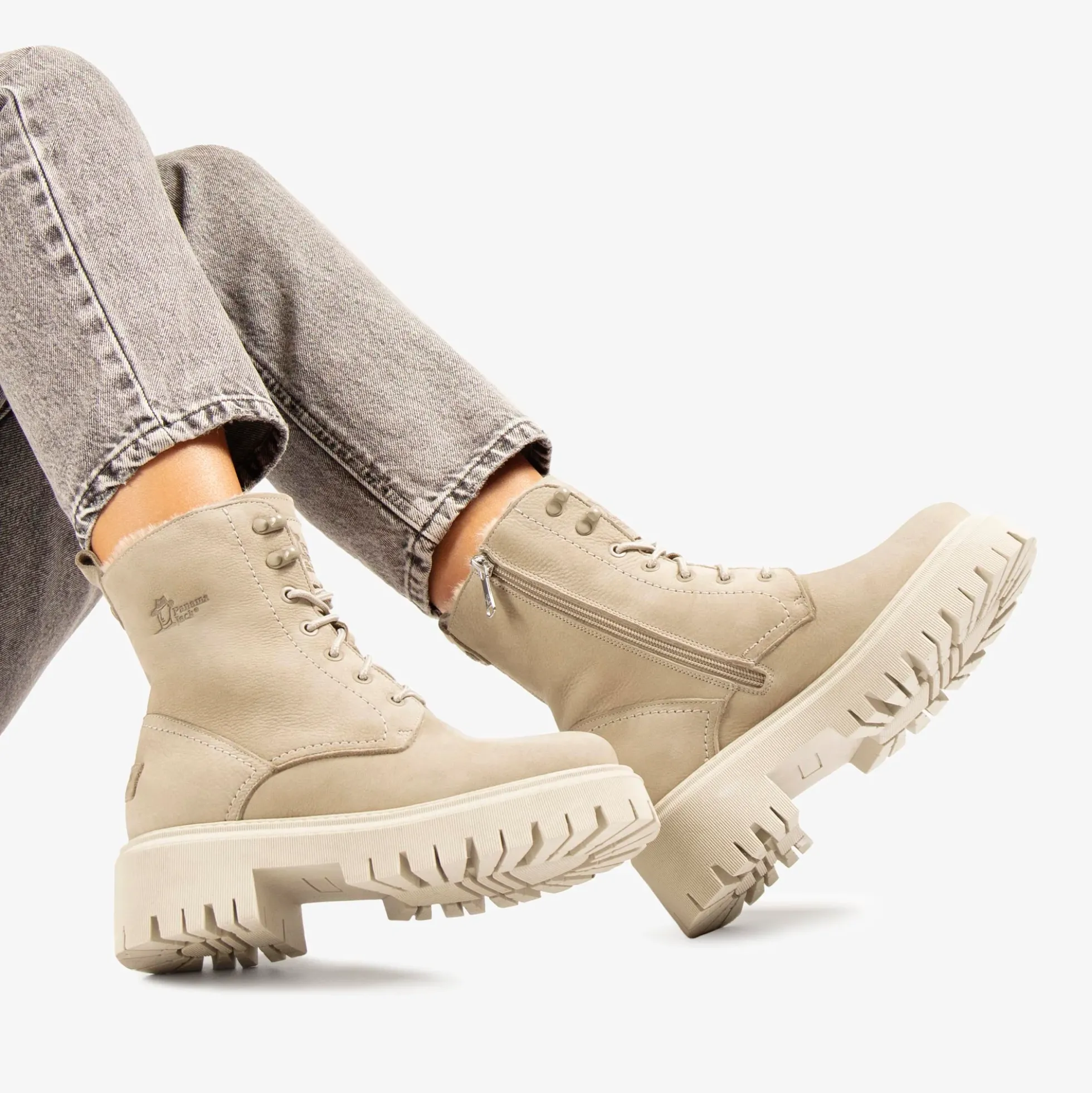 Farai Botas de piel con forro interior de pelo.