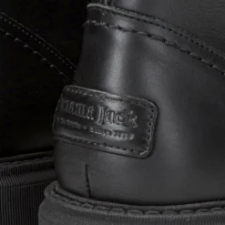 Farai Botas de piel con forro interior de pelo.