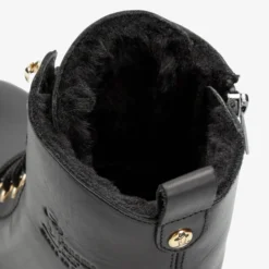 Fara Trav Botas de piel con forro interior de pelo.