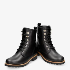 Fara Trav Botas de piel con forro interior de pelo.