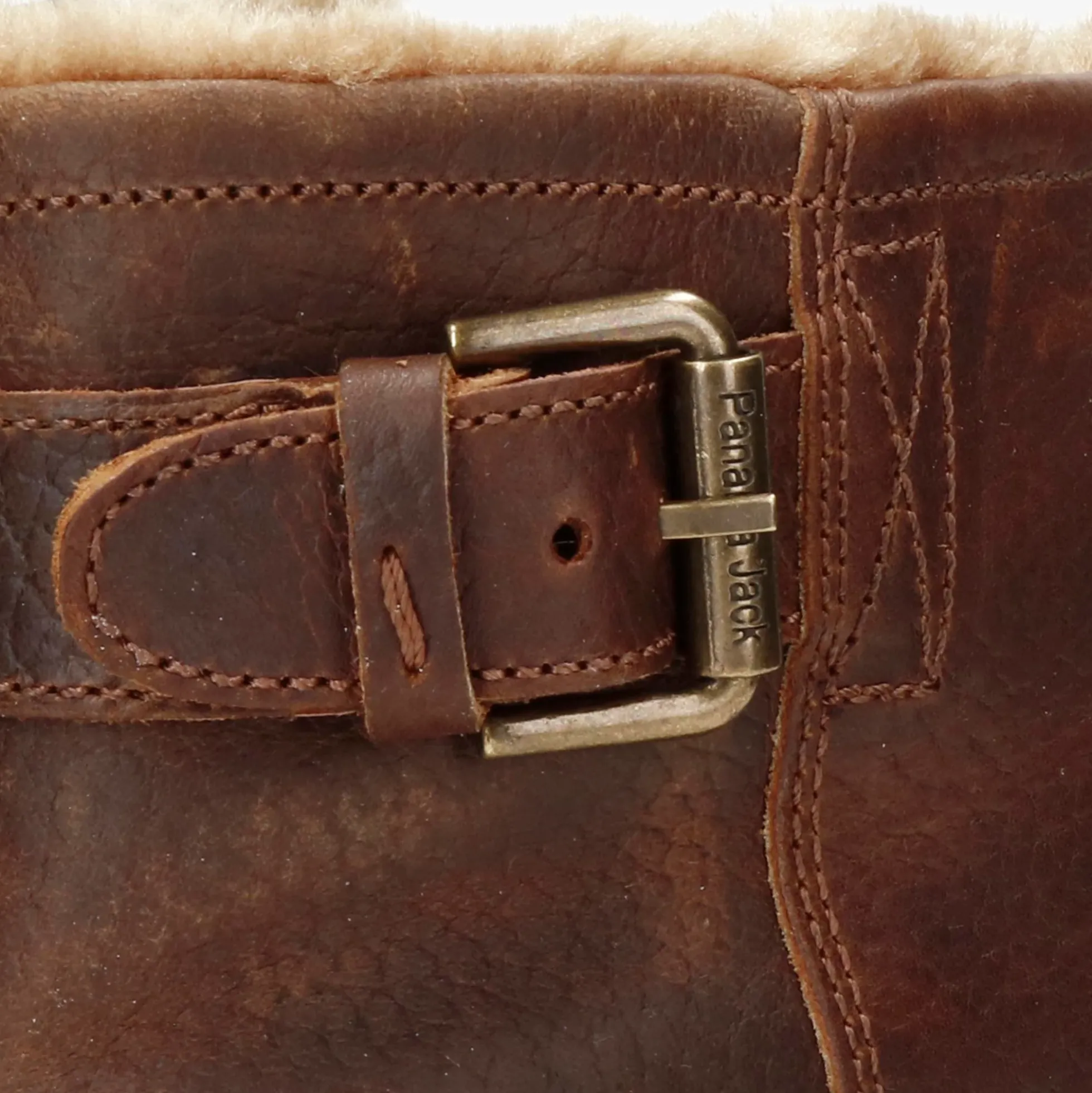 Faust Botas de piel con forro interior de pelo.