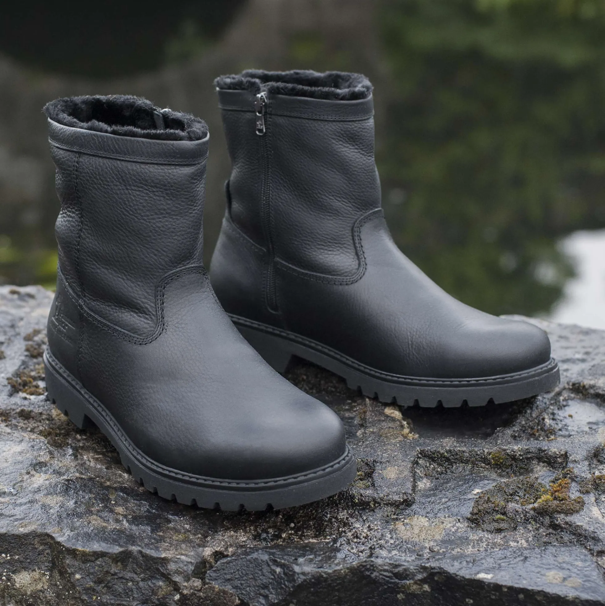 Fedro Botas de piel con forro interior de pelo.
