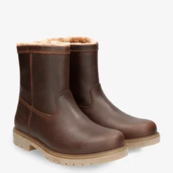 Fedro Botas de piel con forro interior de pelo.