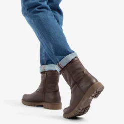 Fedro Botas de piel con forro interior de pelo.