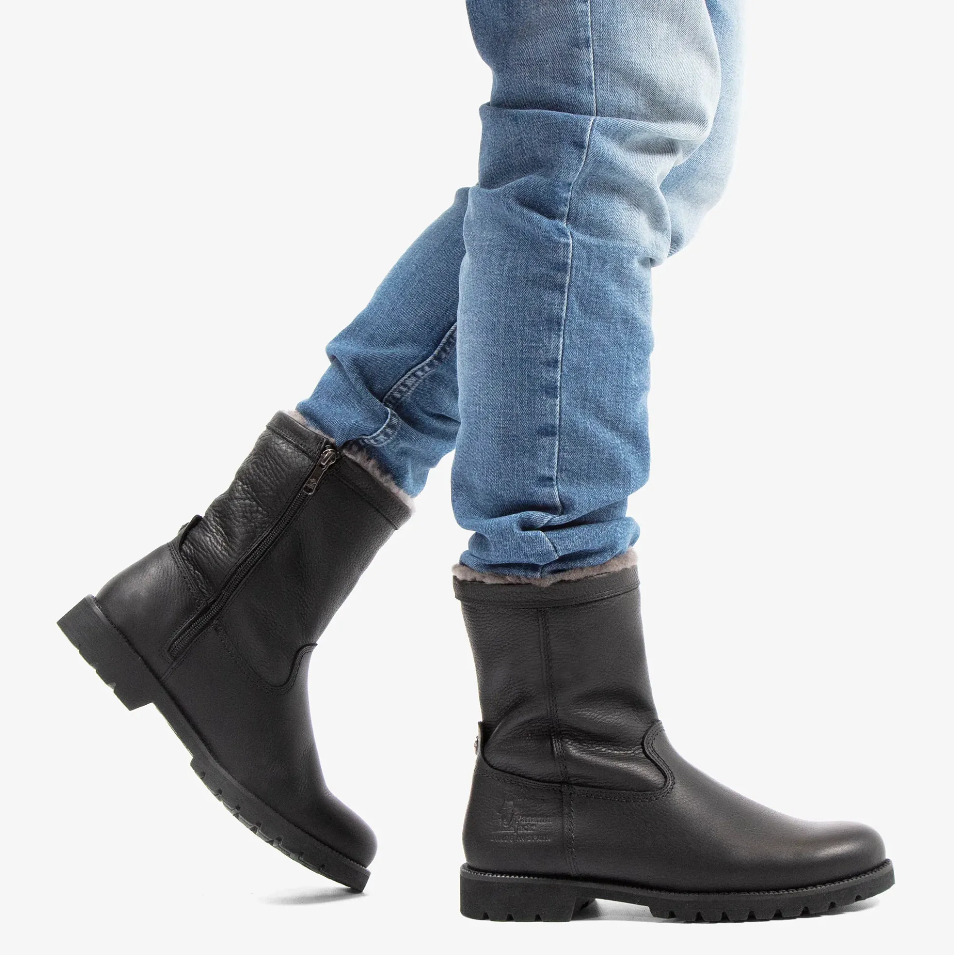 Fedro Igloo Botas de piel con forro interior de pelo natural.
