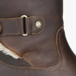 Felia Botas de piel con forro interior de pelo.