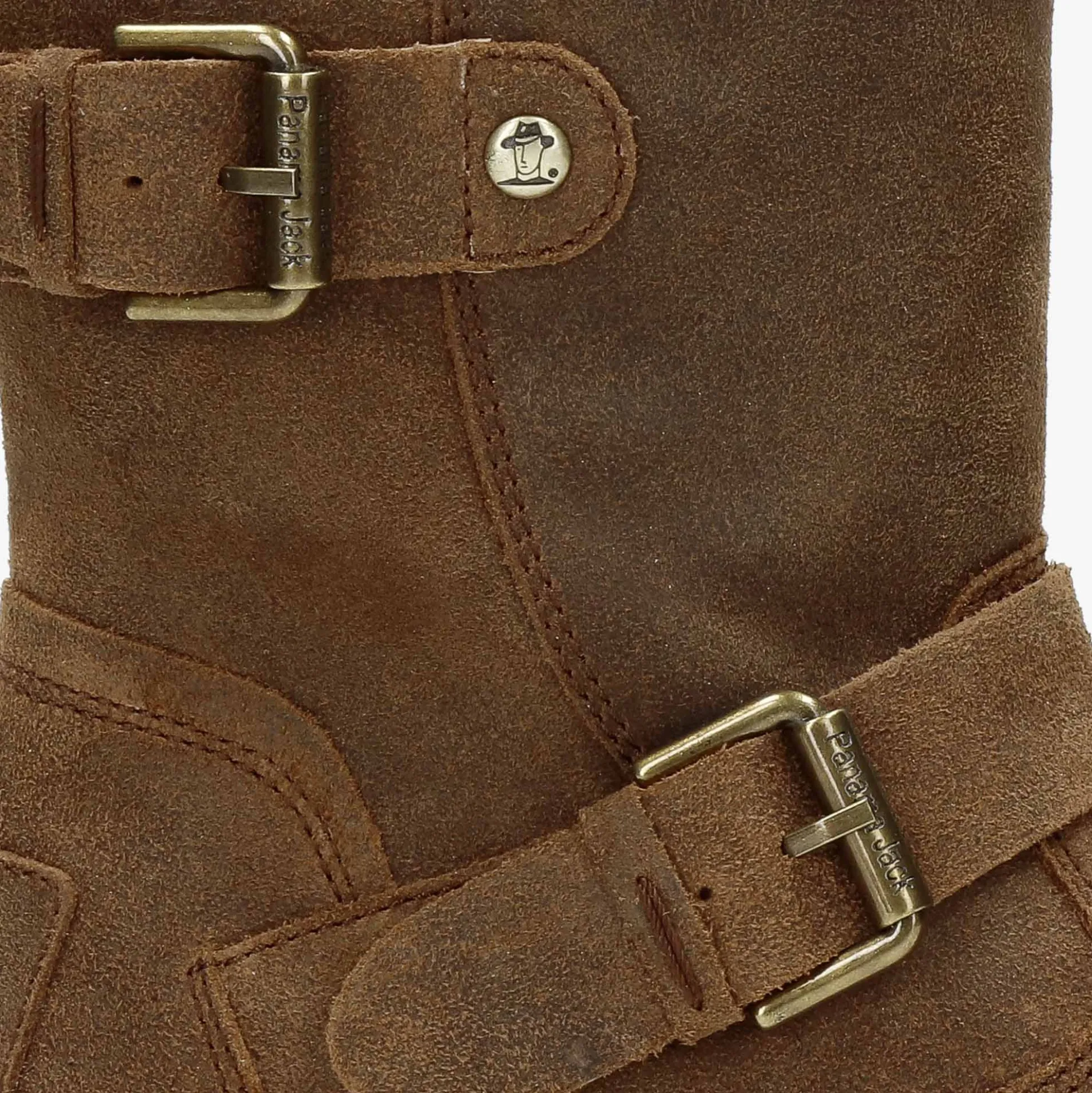 Felina Botas de piel con forro interior de piel.