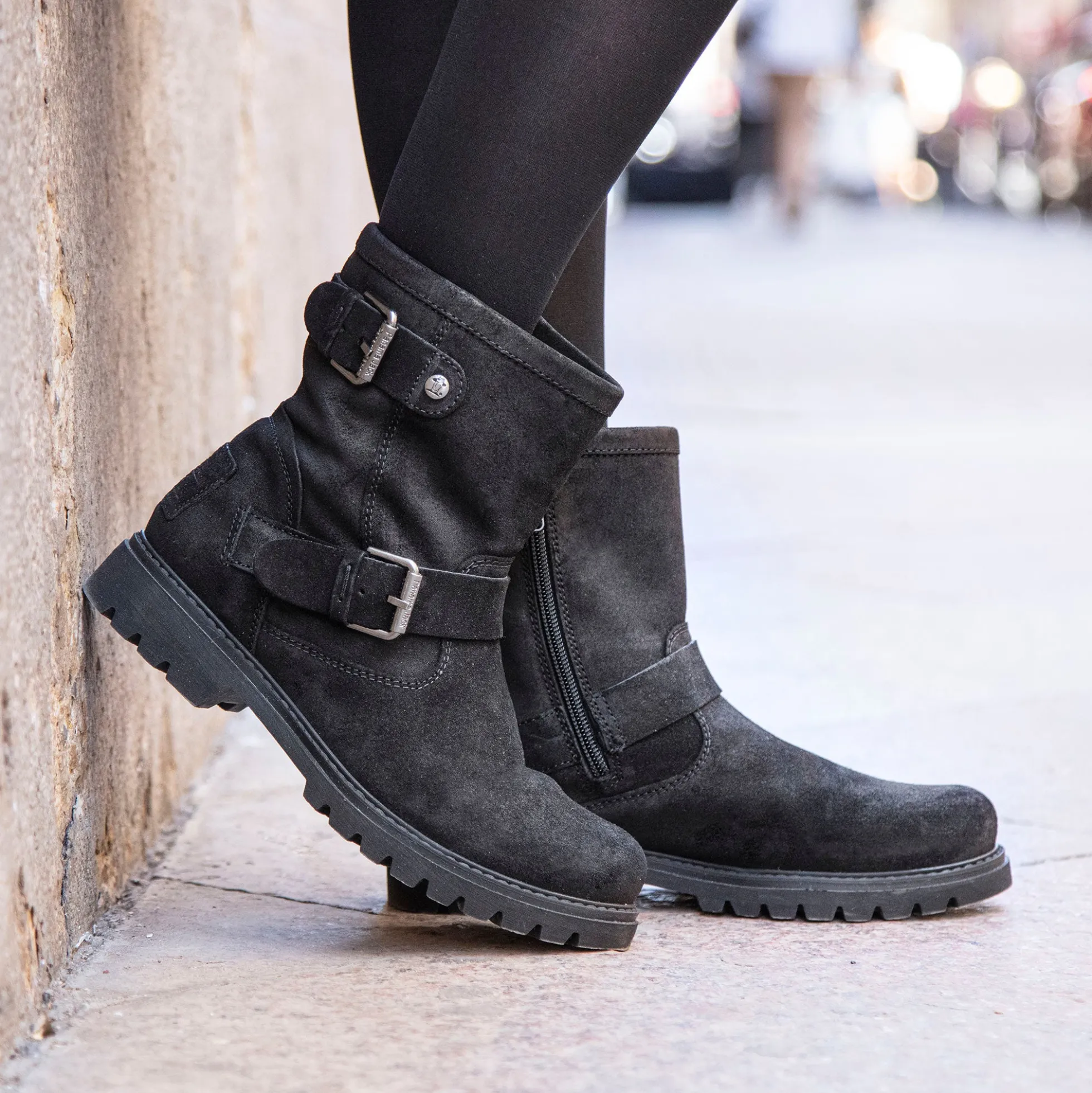 Felina Botas de piel con forro interior de piel.