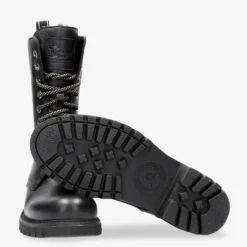 Fiorela Botas de piel con forro interior de pelo.