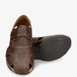 Fletcher Sandalias de piel con forro interior de piel.