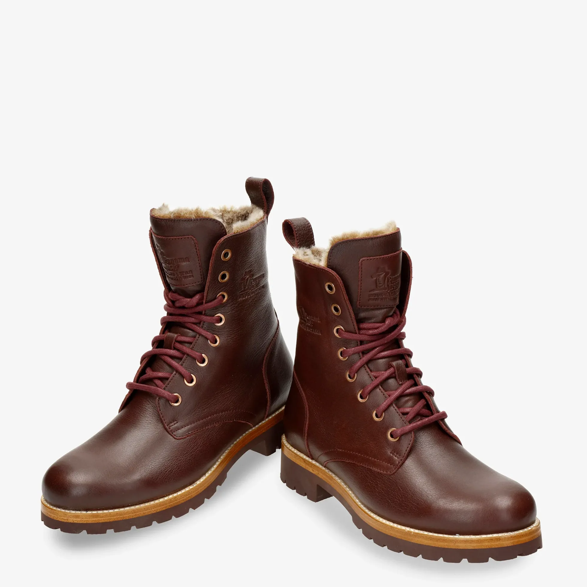 Frisia Botas de piel con forro interior de pelo.