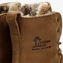 Frisia Botas de piel con forro interior de pelo.