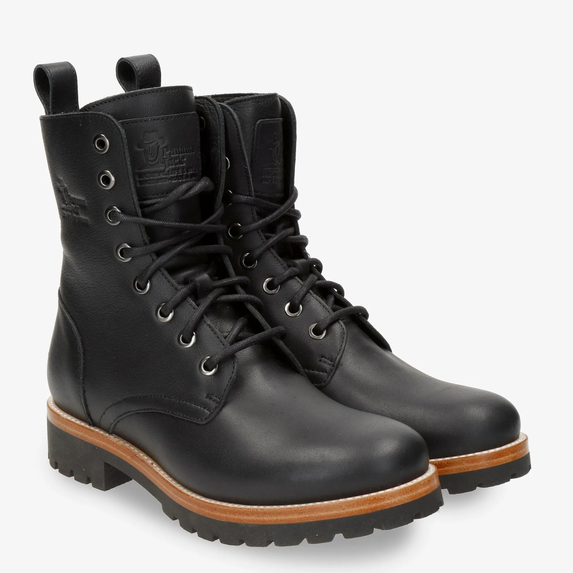 Frisia Botas de piel con forro interior de piel.