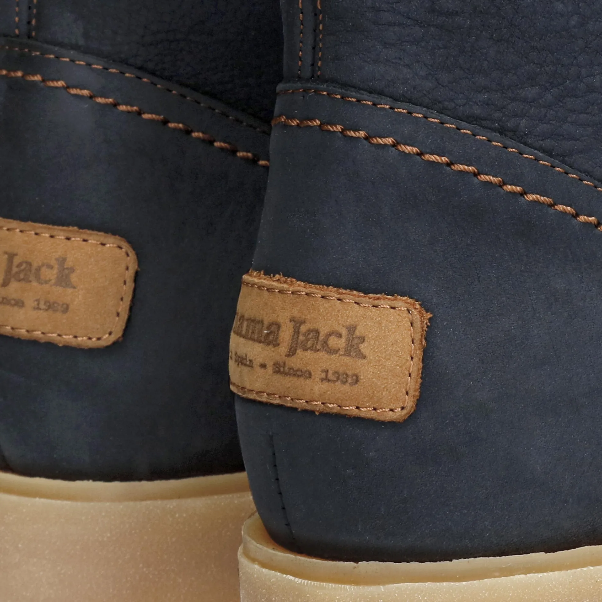 Fryda Igloo Botas de piel con forro interior de pelo natural.