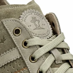 Game Sneakers de piel con forro interior de piel.