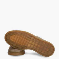 Game Sneakers de piel con forro interior de piel.