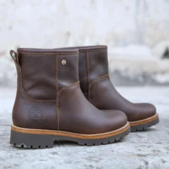 Grace Botas de piel con forro interior de pelo.