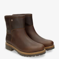 Grace Botas de piel con forro interior de pelo.