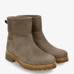 Grace Igloo Botas de piel con forro interior de pelo natural.