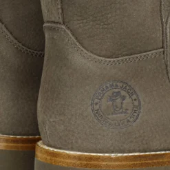 Grace Igloo Botas de piel con forro interior de pelo natural.