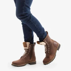 Ibi Botas de piel con forro interior de pelo.