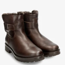 Javea Botas de piel con forro interior de pelo.