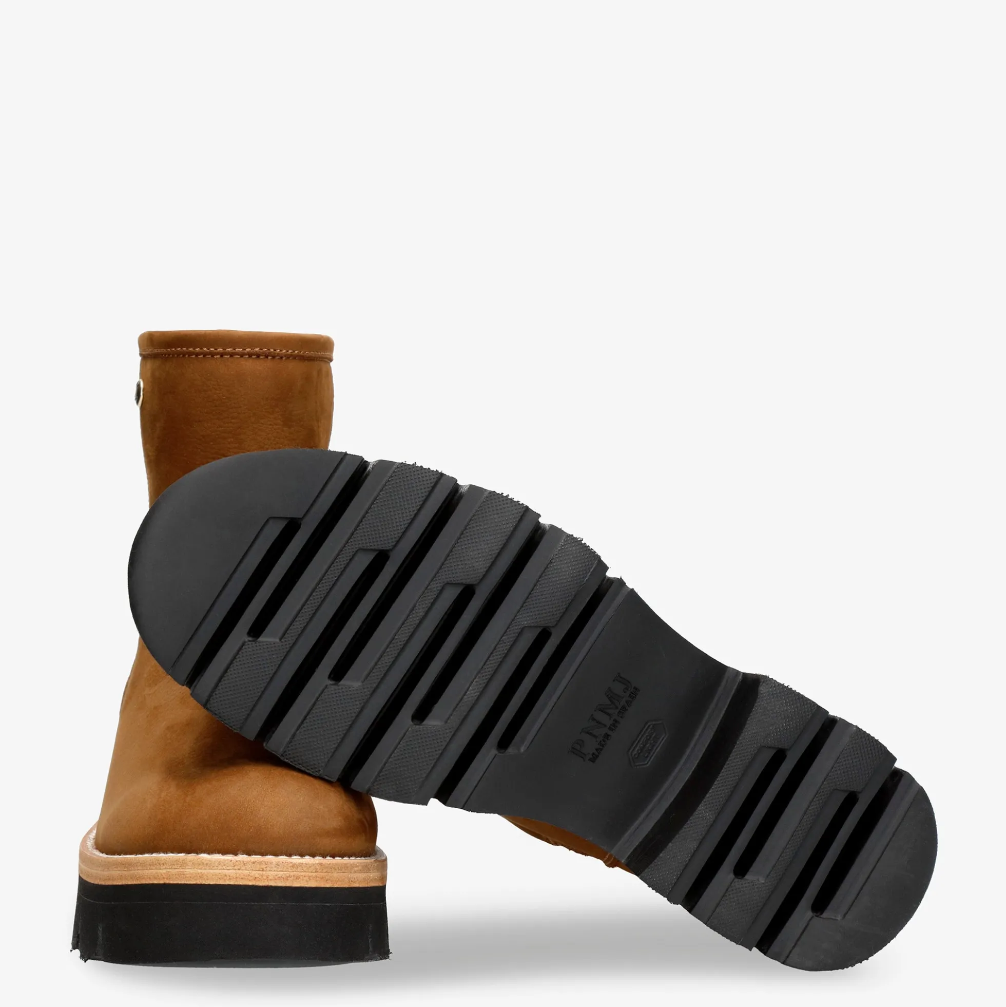 Laia Botas de piel con forro interior de pelo.