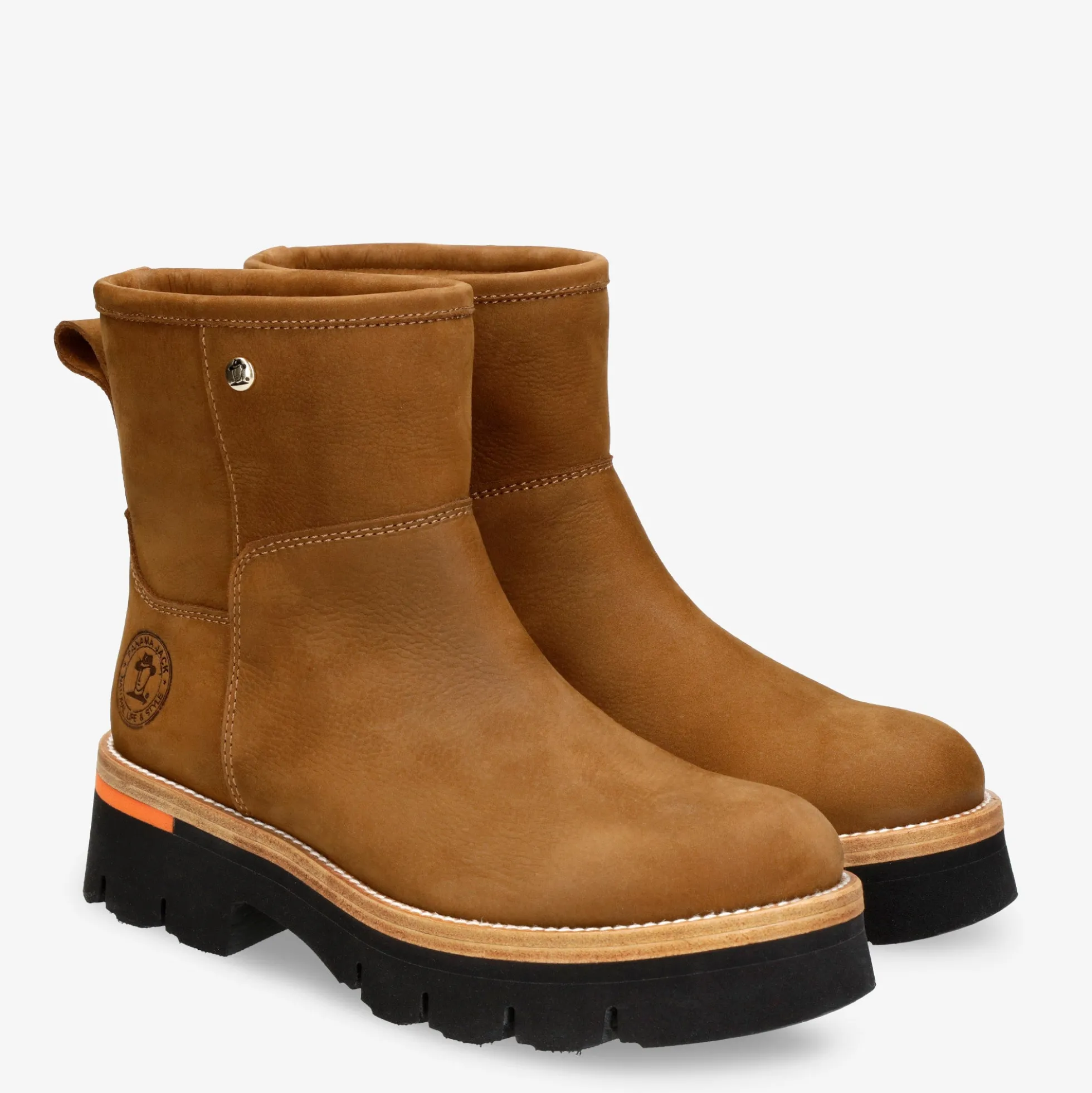 Laia Botas de piel con forro interior de pelo.