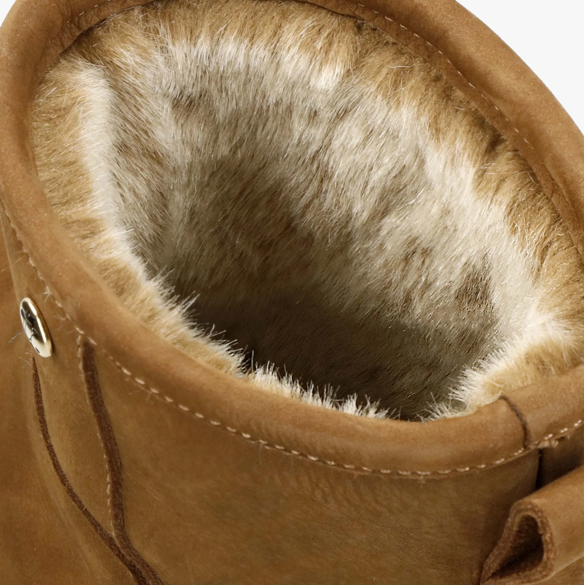 Laia Botas de piel con forro interior de pelo.