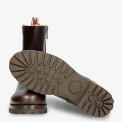 Monovar Botas de piel con forro interior de pelo.