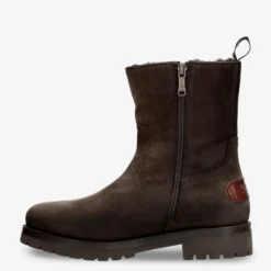 Monovar Igloo Botas de piel con forro interior de pelo natural.