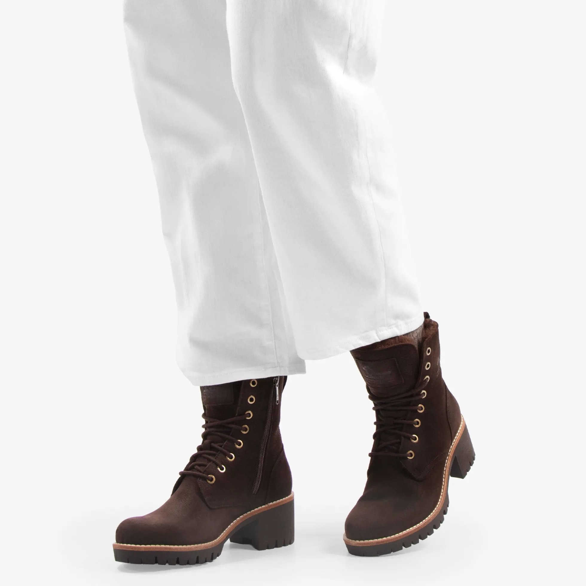 Padma Botas de piel con forro interior de pelo.