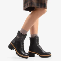 Padma Botas de piel con forro interior de pelo.