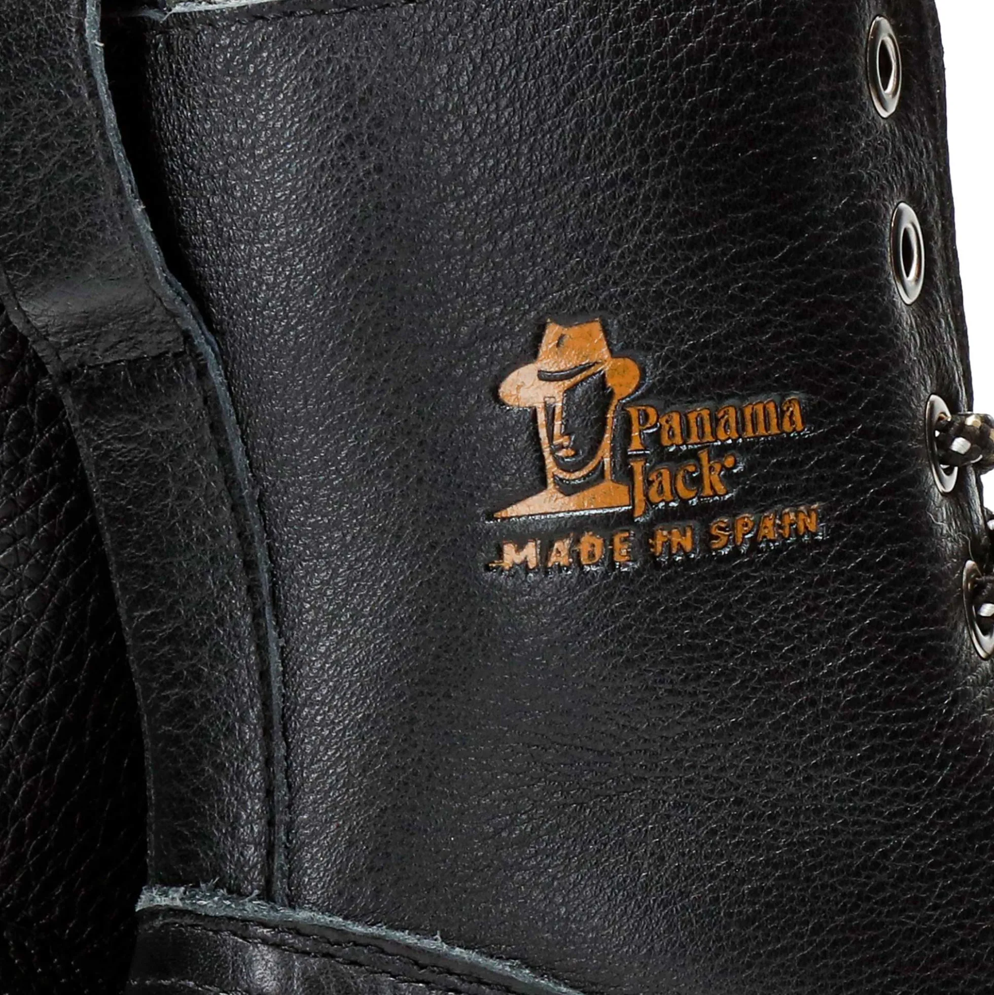 Padma Botas de piel con forro interior de pelo.