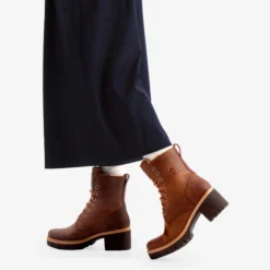 Padma Botas de piel con forro interior de pelo.