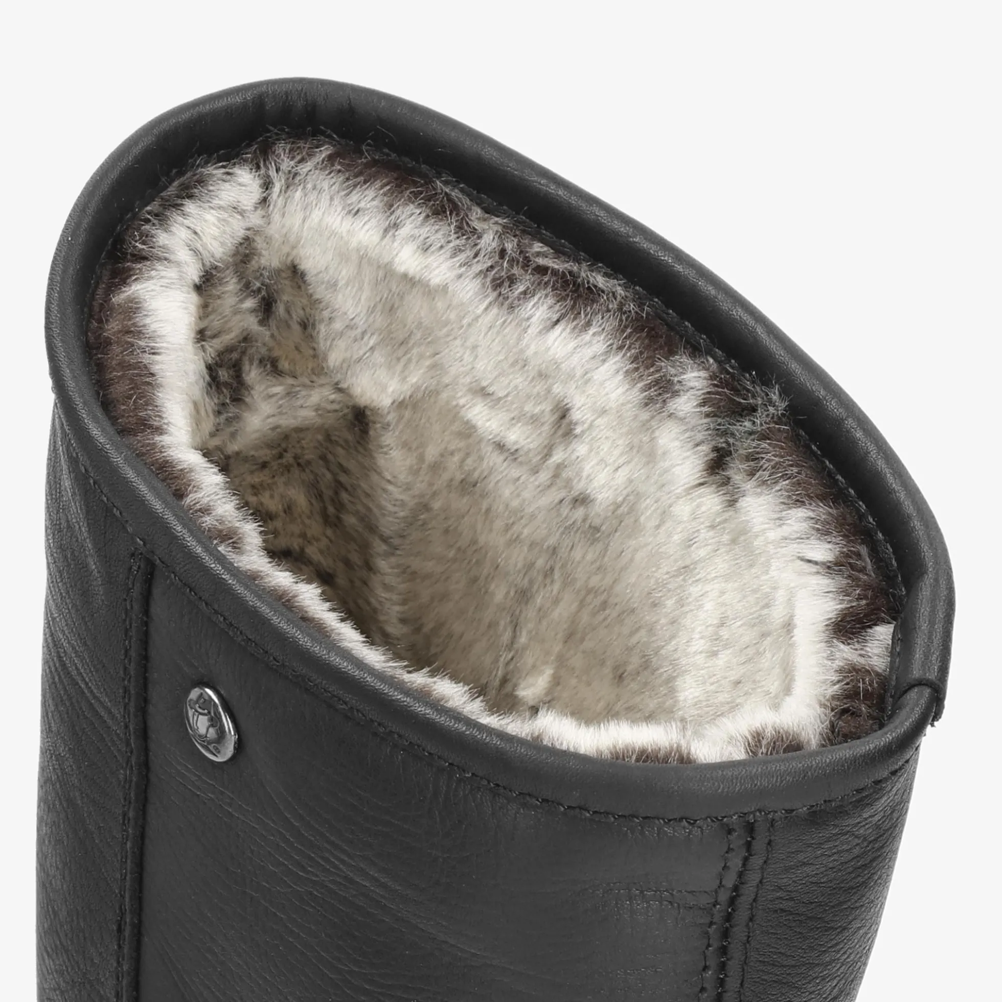 Patricia Botas de piel con forro interior de pelo.