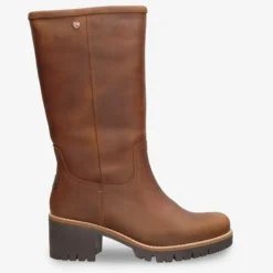Patricia Botas de piel con forro interior de pelo.