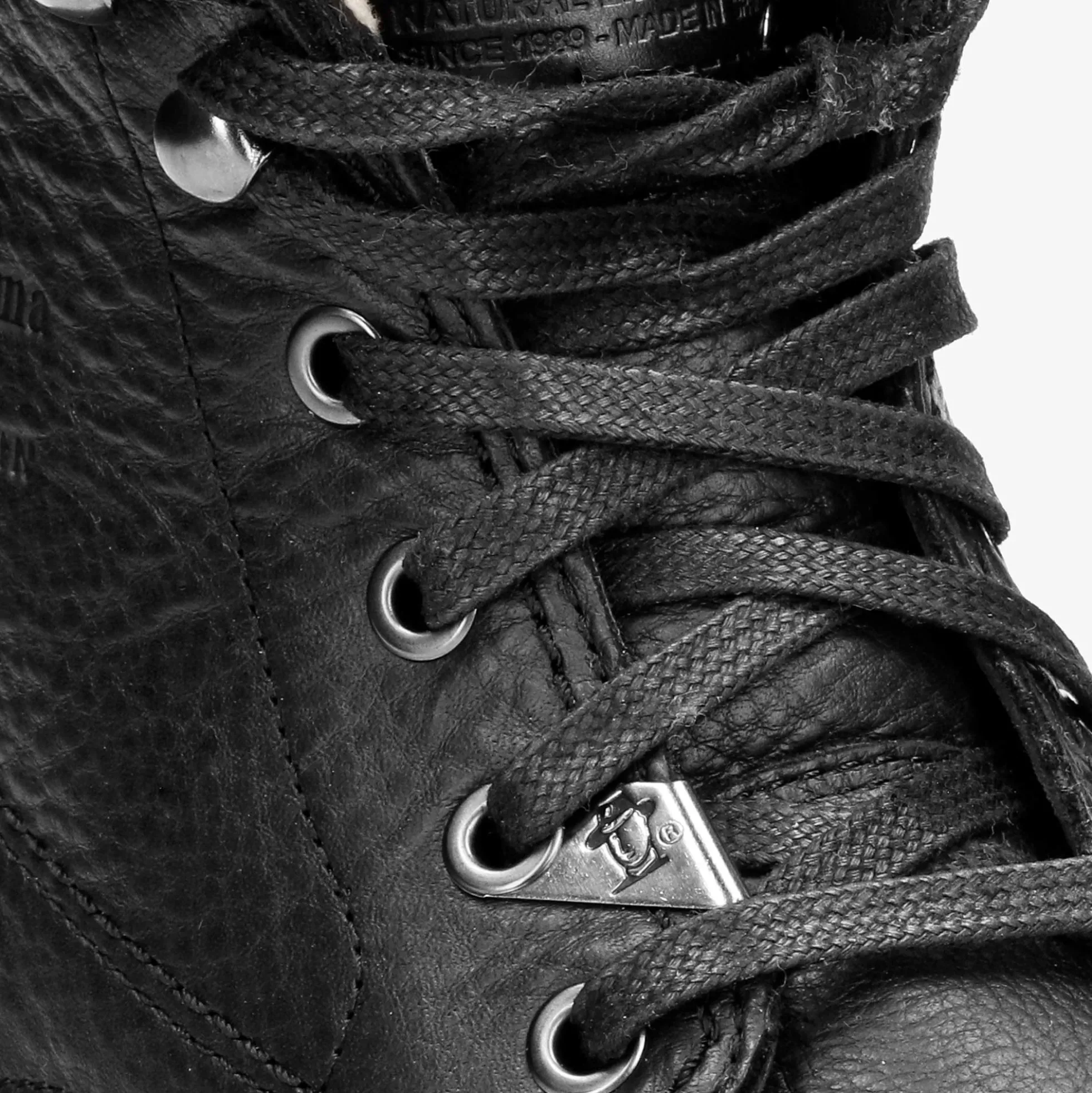 P03 Aviator Botas de piel con forro interior de algodón.